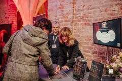 D08488-184©Matthes-Trettin-scaled