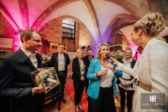 D08488-325©Matthes-Trettin-scaled